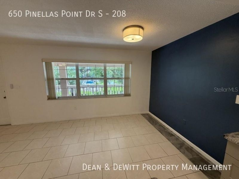 650 Pinellas Point Drive S, Unit 208, Saint Petersburg, FL 33705 Photo