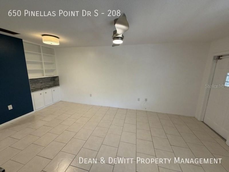 650 Pinellas Point Drive S, Unit 208, Saint Petersburg, FL 33705 Photo