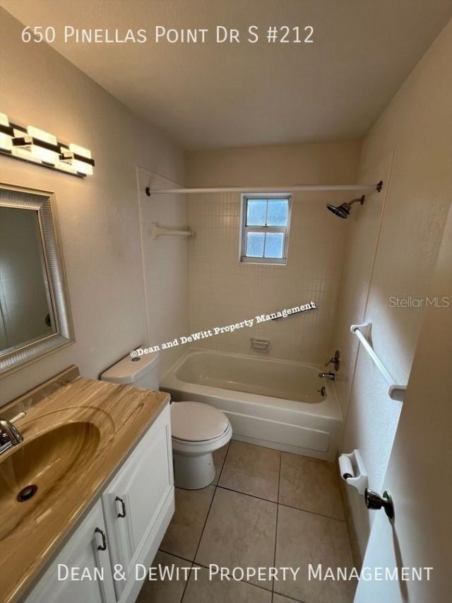 650 Pinellas Point Drive S, Unit 212, Saint Petersburg, FL 33705 Photo