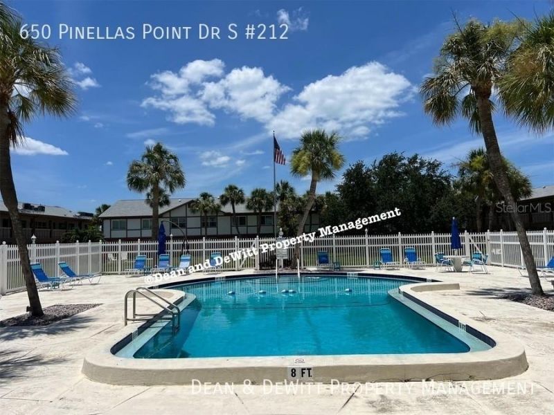 650 Pinellas Point Drive S, Unit 212, Saint Petersburg, FL 33705 Photo