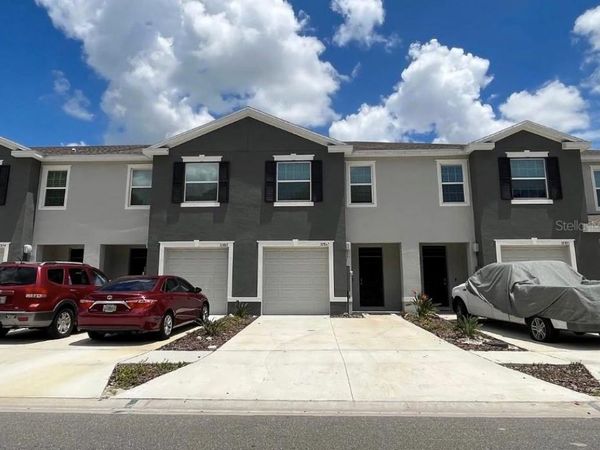 32867 PEZ LANDING LANE , WESLEY CHAPEL, FL 33543