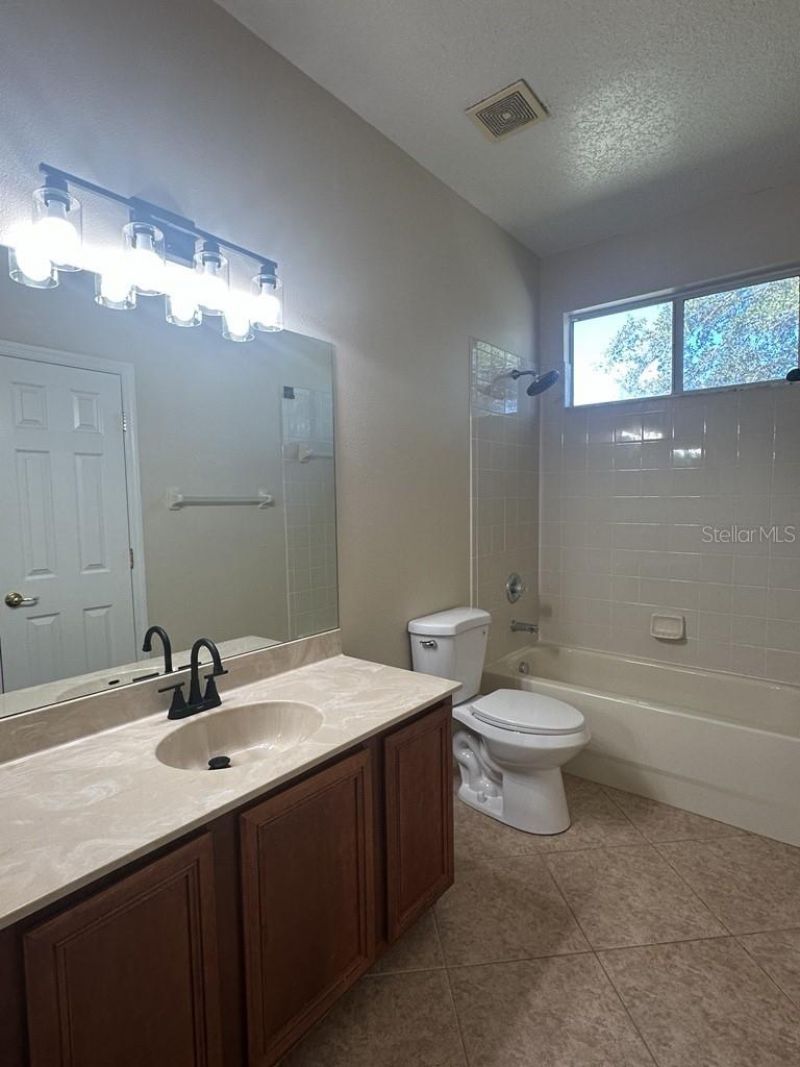 18048 Java Isle Drive, Tampa, FL 33647 Photo