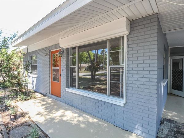 2896 MEADOW LAKE AVENUE , LARGO, FL 33771