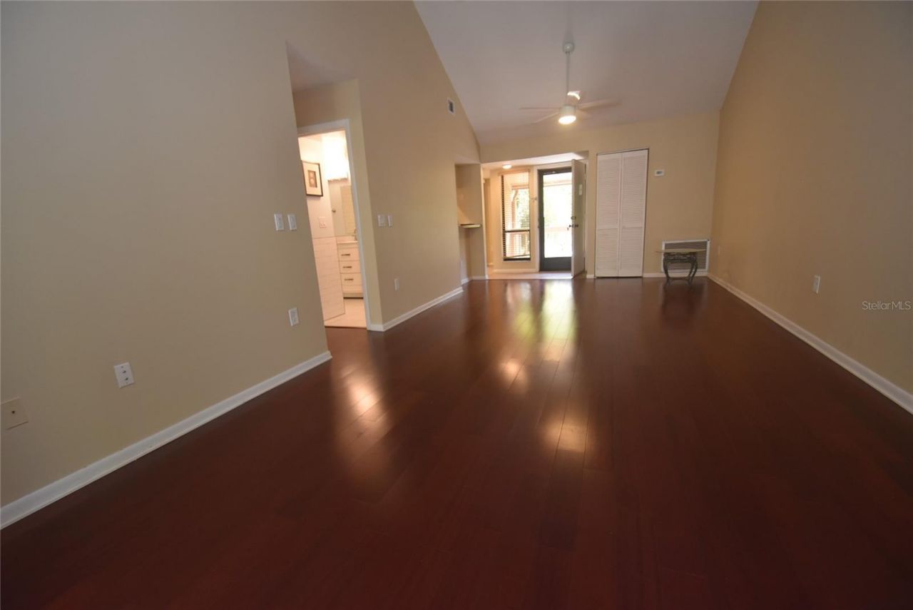 1687 Brookhouse Circle, Unit BR221, Sarasota, FL 34231 Photo