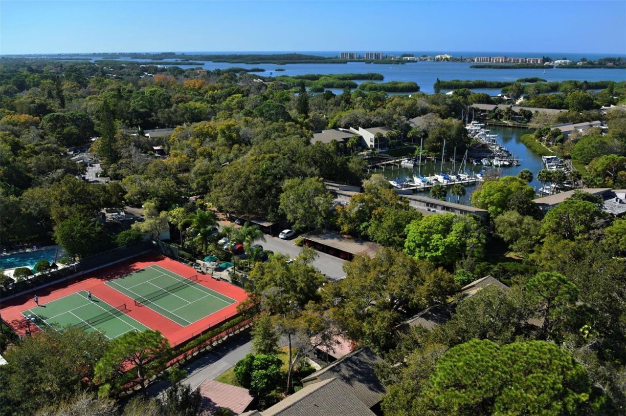 1687 Brookhouse Circle, Unit BR221, Sarasota, FL 34231 Photo