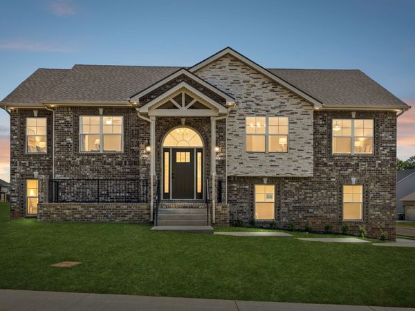 794 Carrillo Dr , Clarksville, TN 37040
