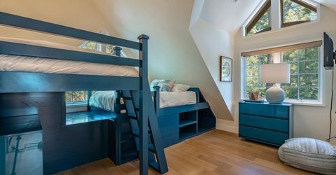 9902 Lake Street , Kings Beach, CA 96143 Photo
