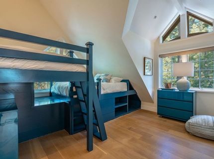 9902 Lake Street , Kings Beach, CA 96143 Photo