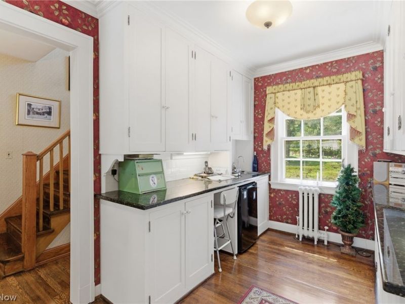 2289 N Park Boulevard, Cleveland Heights, OH 44106 Photo 24