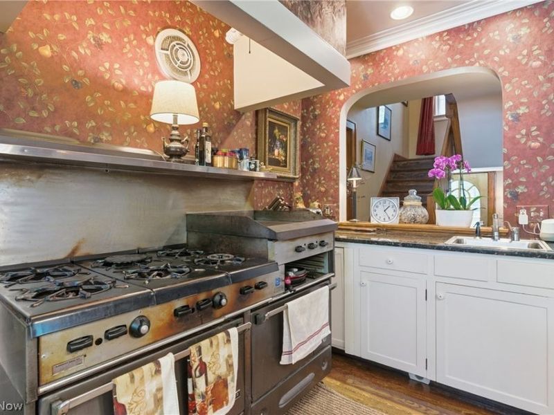 2289 N Park Boulevard, Cleveland Heights, OH 44106 Photo 25