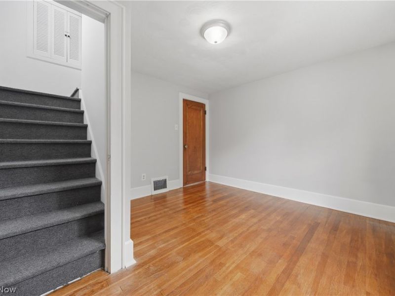 202 Hawk Avenue, Akron, OH 44312 Photo 25
