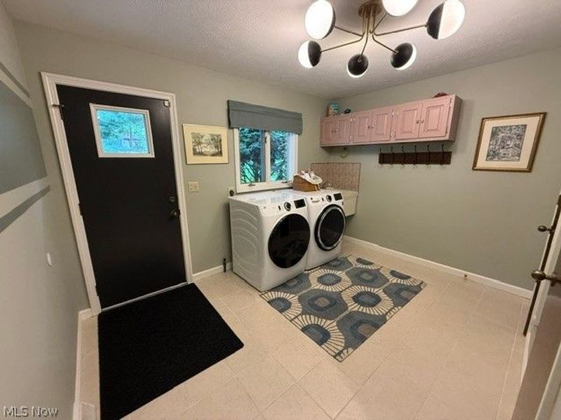 3986 April Drive, Uniontown, OH 44685 Photo 22