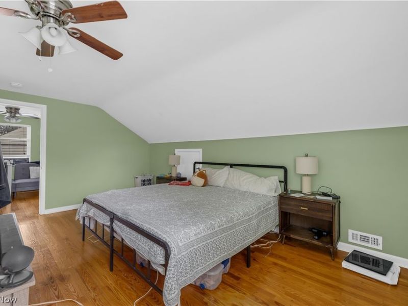 7611 Wainstead Drive, Parma, OH 44129 Photo 15