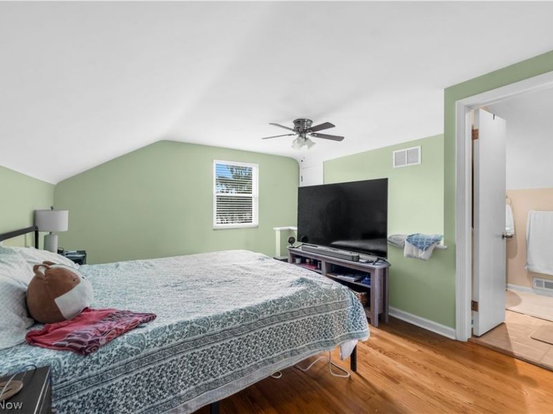 7611 Wainstead Drive, Parma, OH 44129 Photo 16