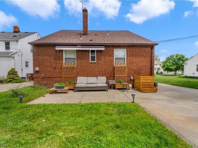 7611 Wainstead Drive, Parma, OH 44129 Photo 27