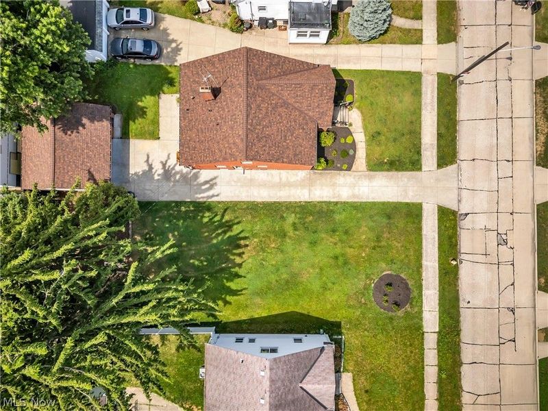 7611 Wainstead Drive, Parma, OH 44129 Photo 28