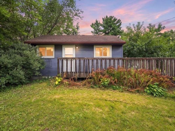 4997 W Clayton Road, Fitchburg, WI 53711