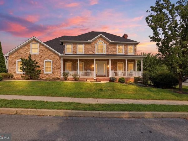 4115 COPPERFIELD DRIVE, HARRISBURG, PA 17112