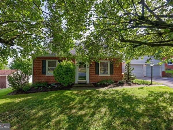 94 LANCASTER AVENUE, STRASBURG, PA 17579