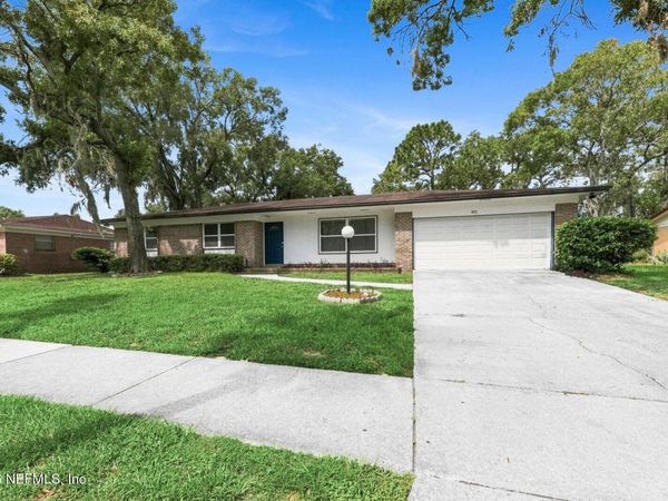 3972 UNIVERSITY CLUB Boulevard, Jacksonville, FL 32277