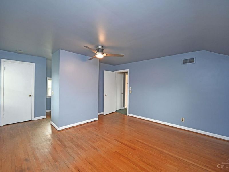 6337 Kincaid Road, Cincinnati, OH 45213 Photo 24
