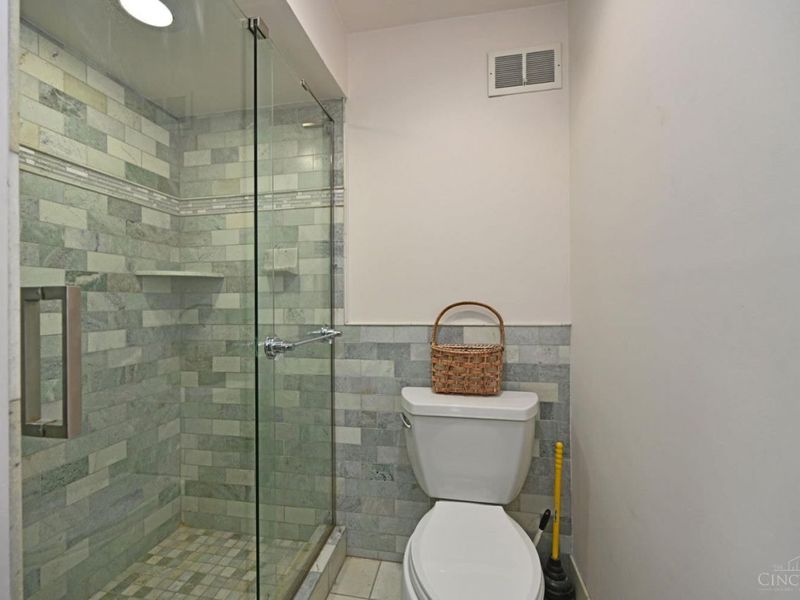 6337 Kincaid Road, Cincinnati, OH 45213 Photo 26