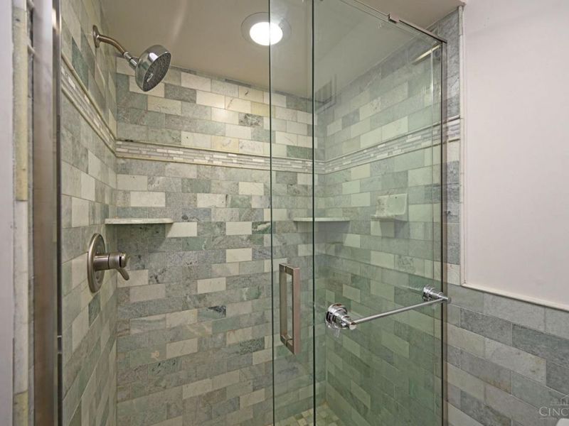 6337 Kincaid Road, Cincinnati, OH 45213 Photo 27