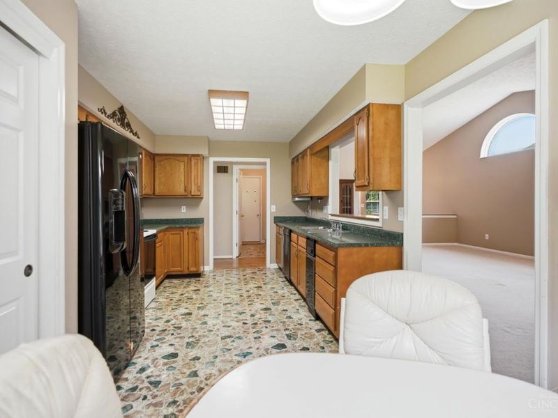 4479 Pond Meadows Court, Mason, OH 45040 Photo 14