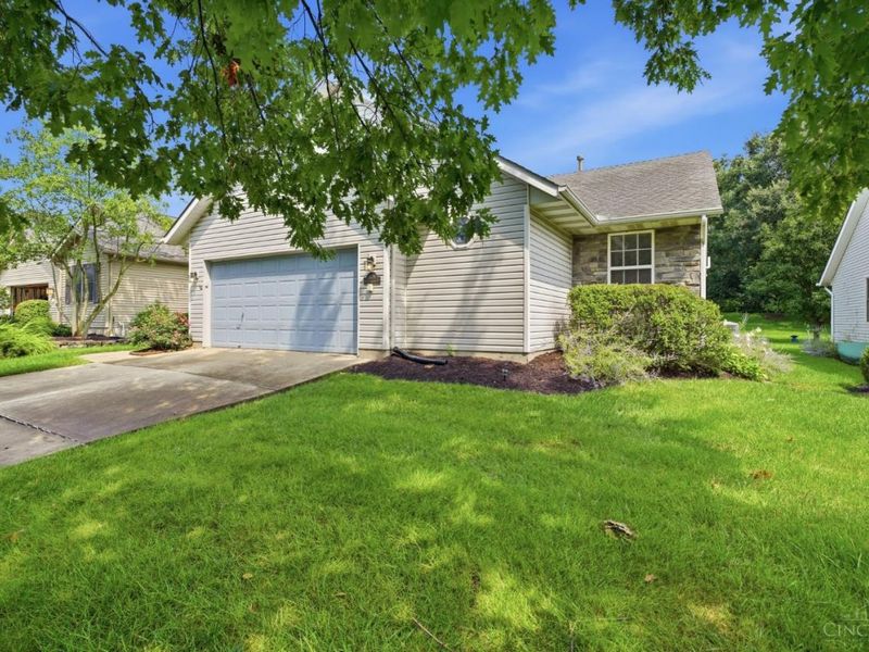 4479 Pond Meadows Court, Mason, OH 45040 Photo 3