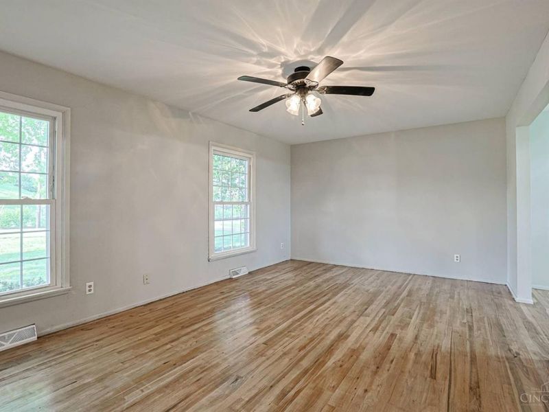 11180 Lincolnshire Drive, Forest Park, OH 45240 Photo 12