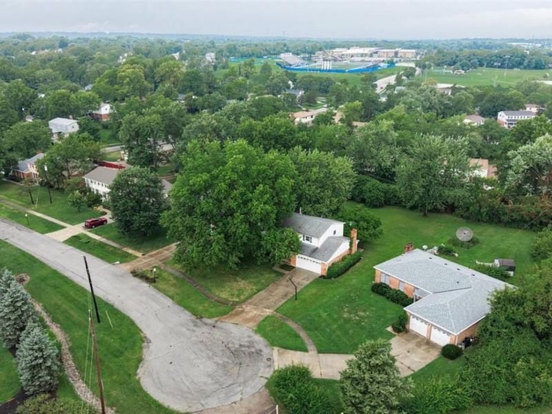 11180 Lincolnshire Drive, Forest Park, OH 45240 Photo 4