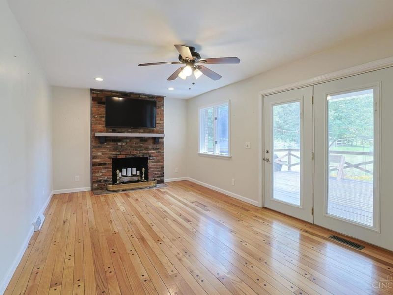 6993 E Galbraith Road, Madeira, OH 45243 Photo 8