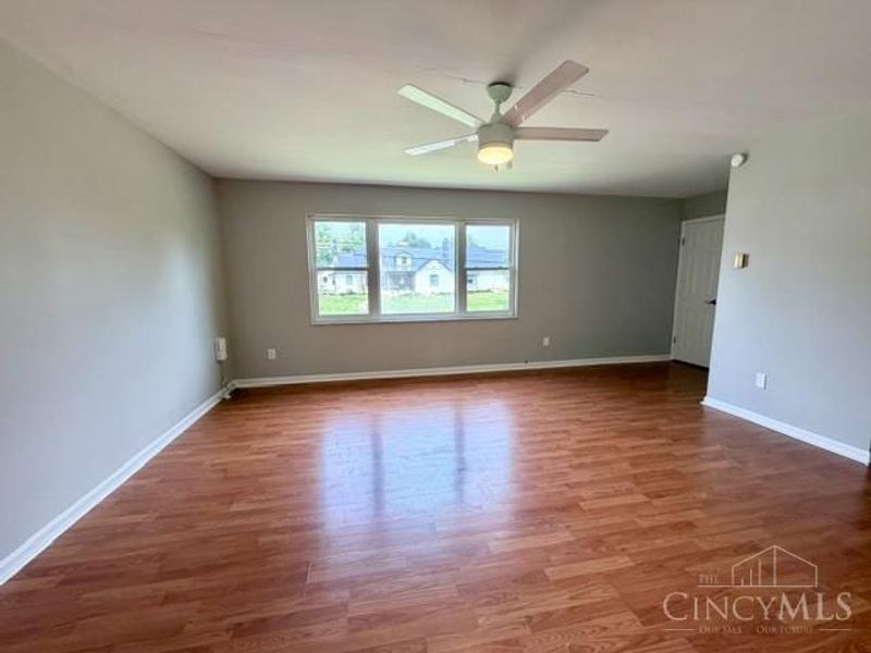 201 E Main Street, Owensville, OH 45160 Photo 13