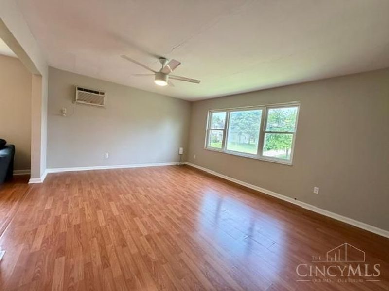 201 E Main Street, Owensville, OH 45160 Photo 17