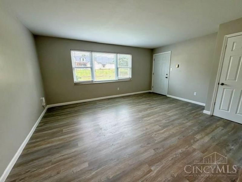 201 E Main Street, Owensville, OH 45160 Photo 3