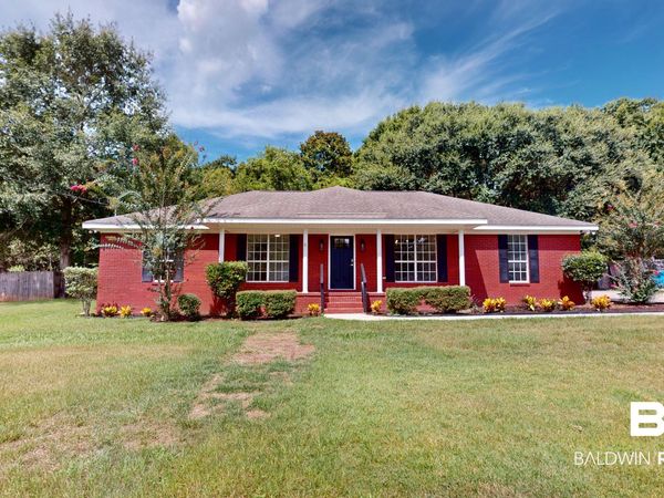 3193 Laurel Oak Dr, Semmes, AL 36575