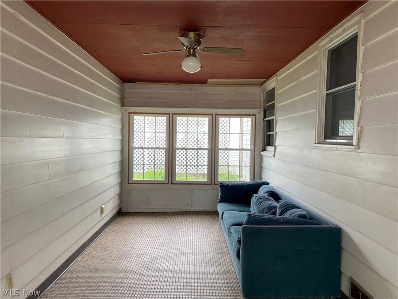 917 Kaderly Street NW, New Philadelphia, OH 44663 Photo 36