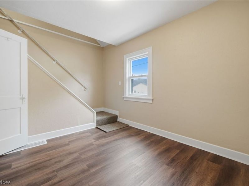 13840 Sacramento Avenue, Cleveland, OH 44111 Photo 16