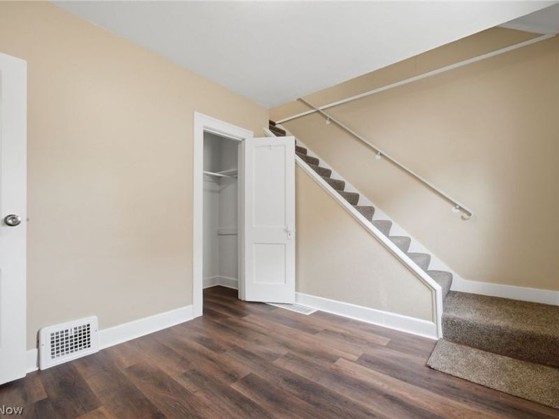13840 Sacramento Avenue, Cleveland, OH 44111 Photo 18