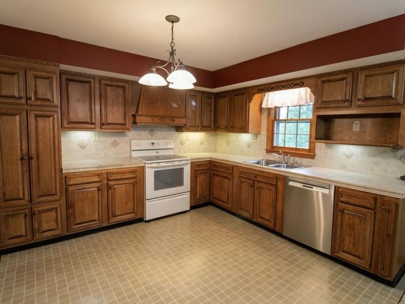 1 Tracy Lane, Williamstown, KY 41097 Photo 9
