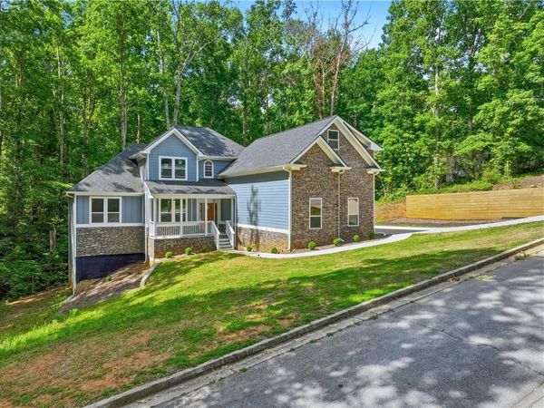 1119 SE Plantation Drive SE, Conyers, GA 30094
