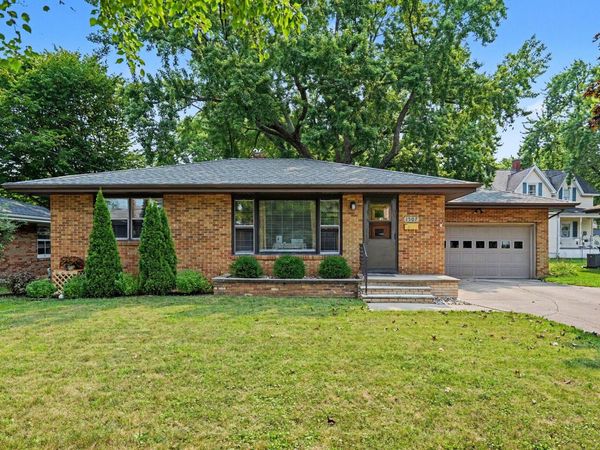 1507 Langley Avenue, St. Joseph, MI 49085