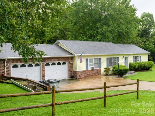 409 Cottrell Hill Road , Lenoir, NC 28645