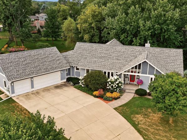 425 Lally Court, Zumbrota, MN 55992