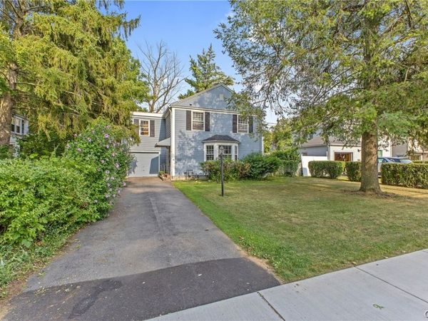1207 Comstock Avenue , Syracuse, NY 13210