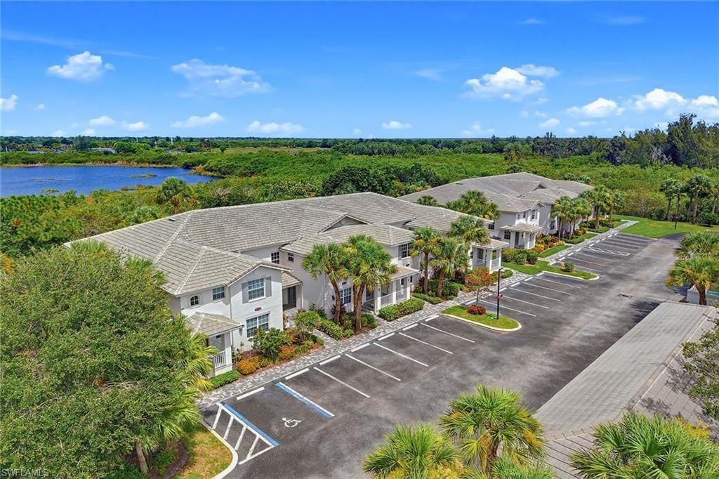 8355 Whisper Trace Way, Unit 202, Naples, FL 34114 Photo