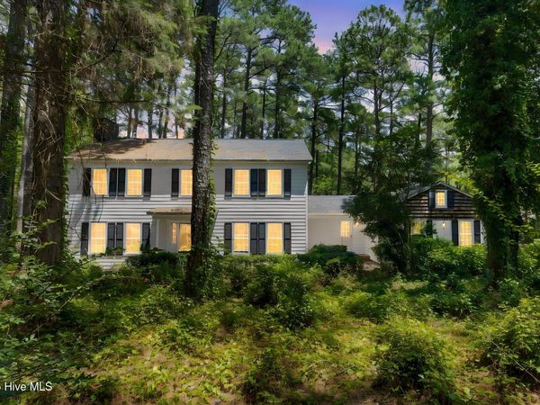 102 James Creek Road, Southern Pines, NC 28387
