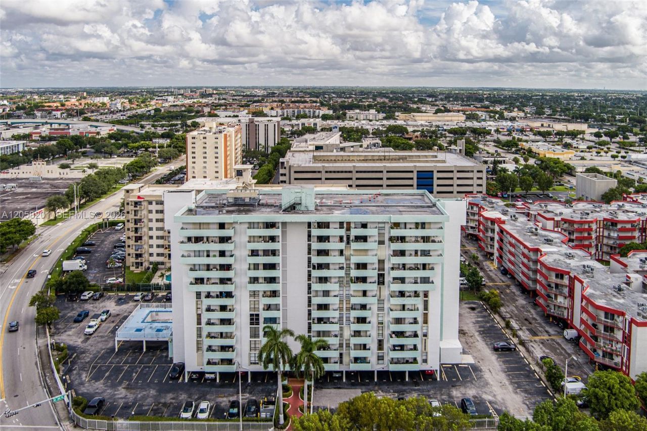 1825 W 44th Pl , Unit 509, Hialeah, FL 33012 Photo