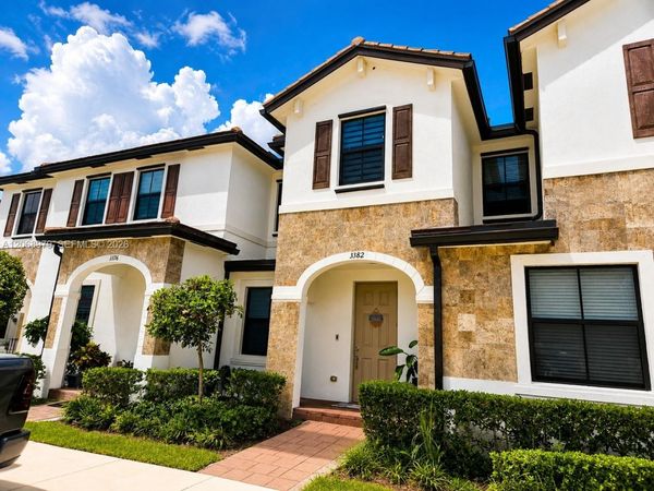 3382 W 114th Ter, Hialeah, FL 33018
