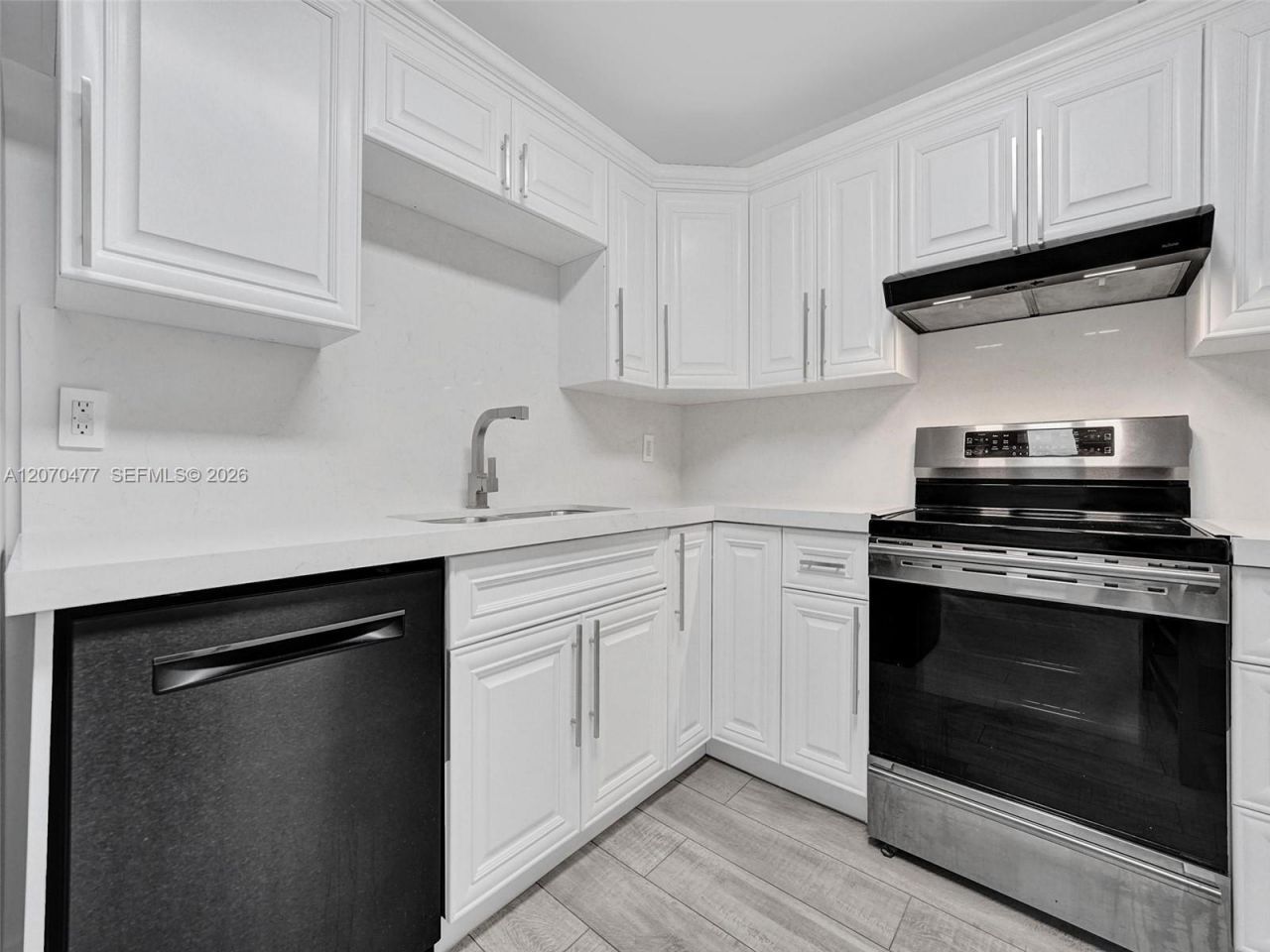 2446 Fillmore St , Hollywood, FL 33020 Photo